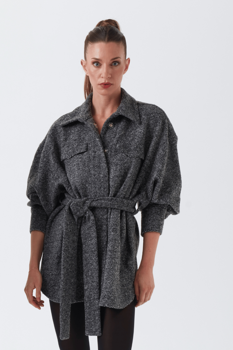 Wolljacke Damen anthrazit Detail