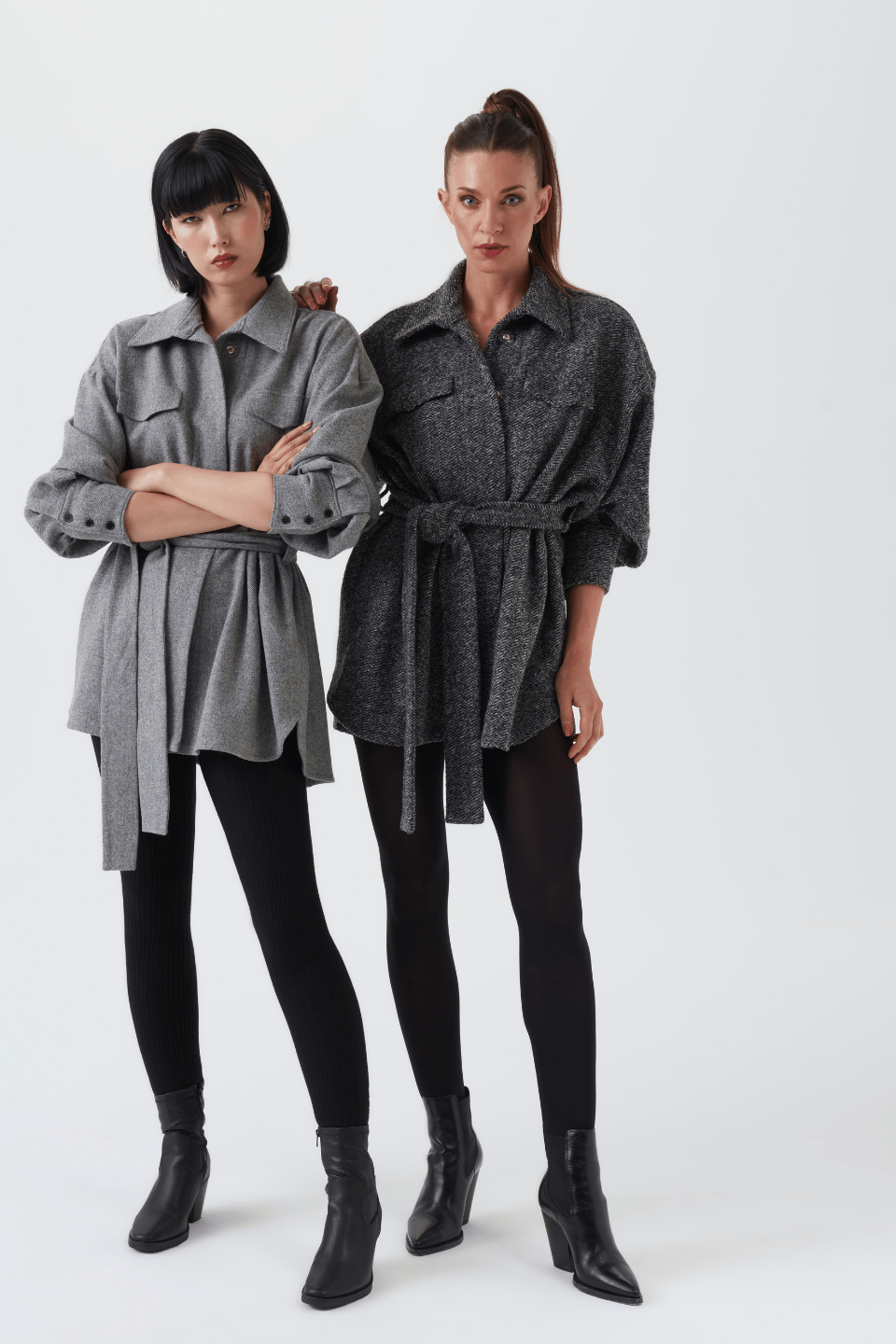 Wolljacke Damen in grau Model