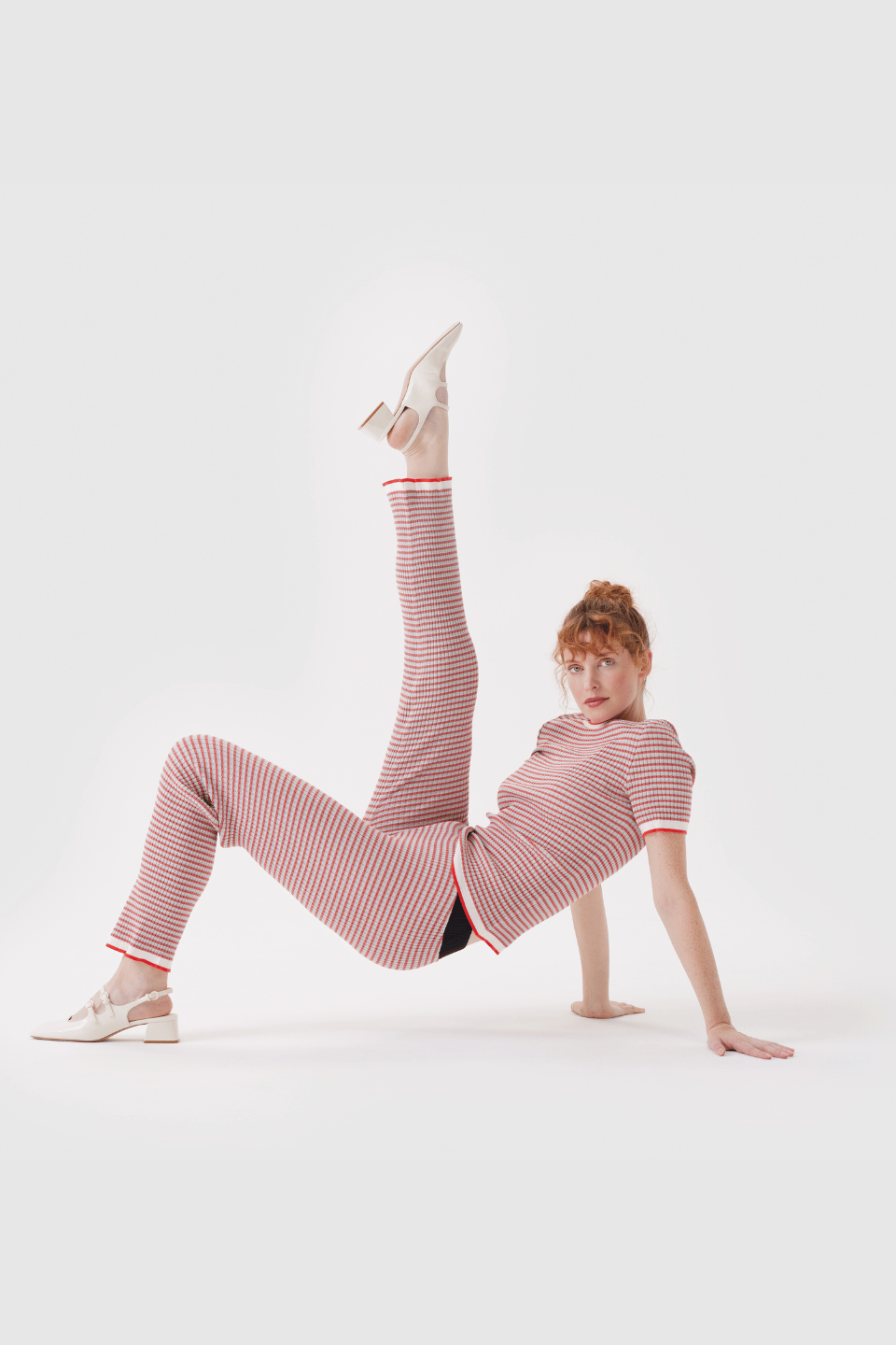 Strickhose in rot-weiss Damen