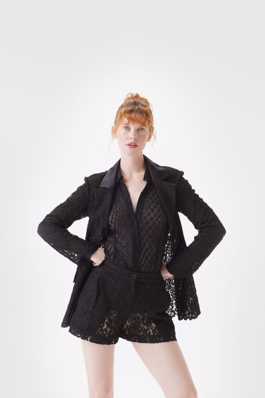 Bluse mit Lurex in schwarz