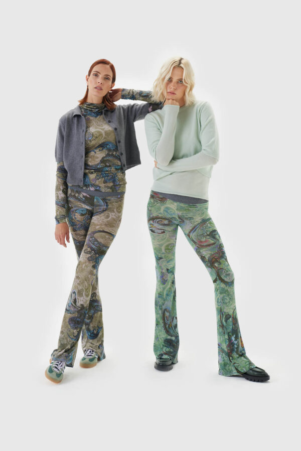 Damen Hose Shirt Paisley Print Models