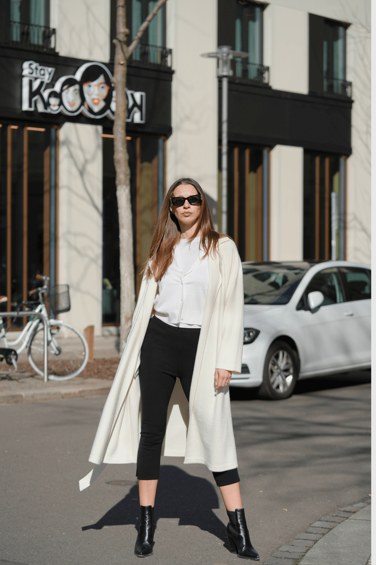 Damen Mantel Kaschmir creme weiß - Modelansicht