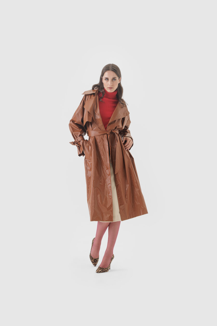 Trenchcoat, Mantel aus Baumwolle, braun Oversize, leichtes Material, Seide, lila, blau, creme, weiß, casual Look, design